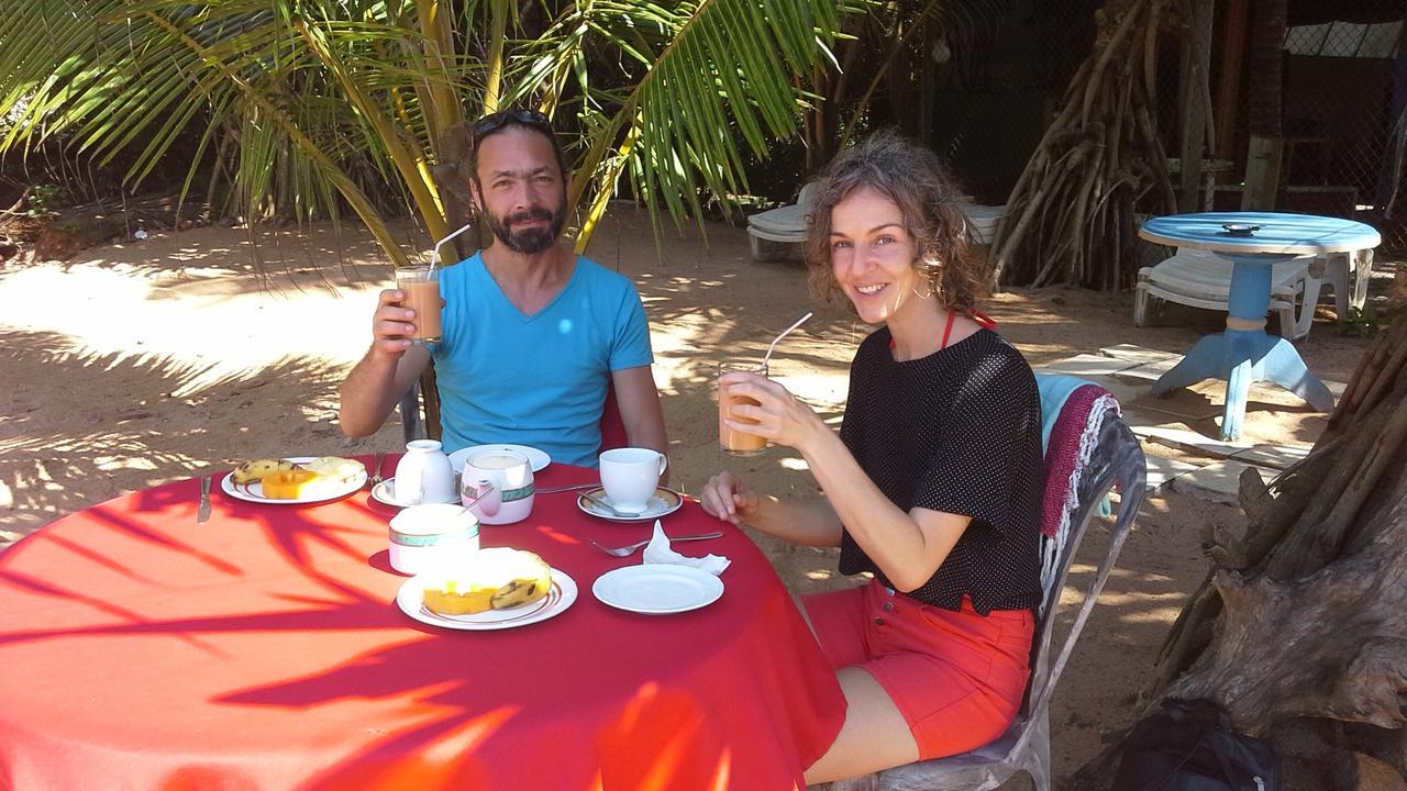 Southern Star Hotel Bentota Bagian luar foto