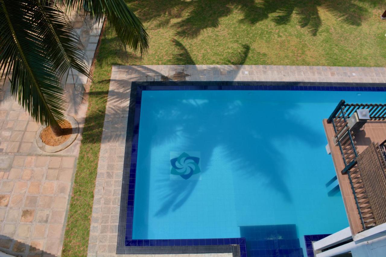 Southern Star Hotel Bentota Bagian luar foto